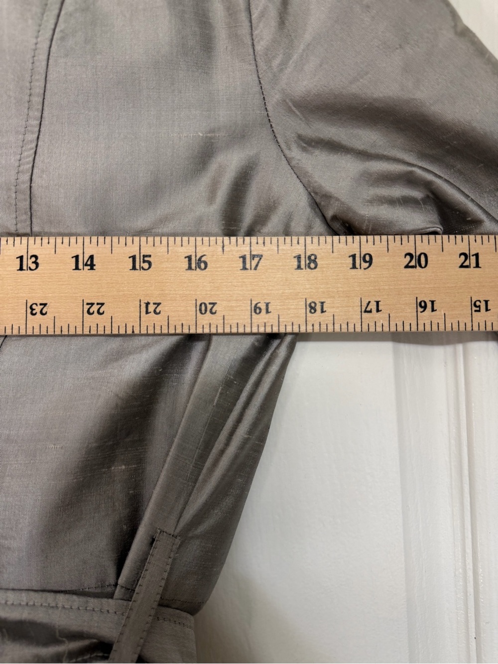 Vintage Silk Dupioni Belted Trench Coat Sz L Silver Taupe Shimmer Made in USA - Picture 10 of 10